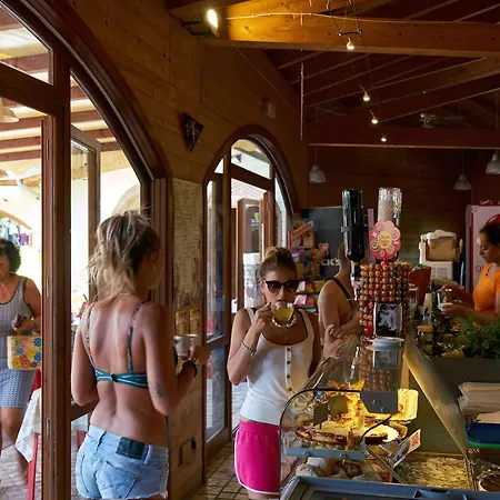 Country Camp Paradiso Lüks kamp alanı *